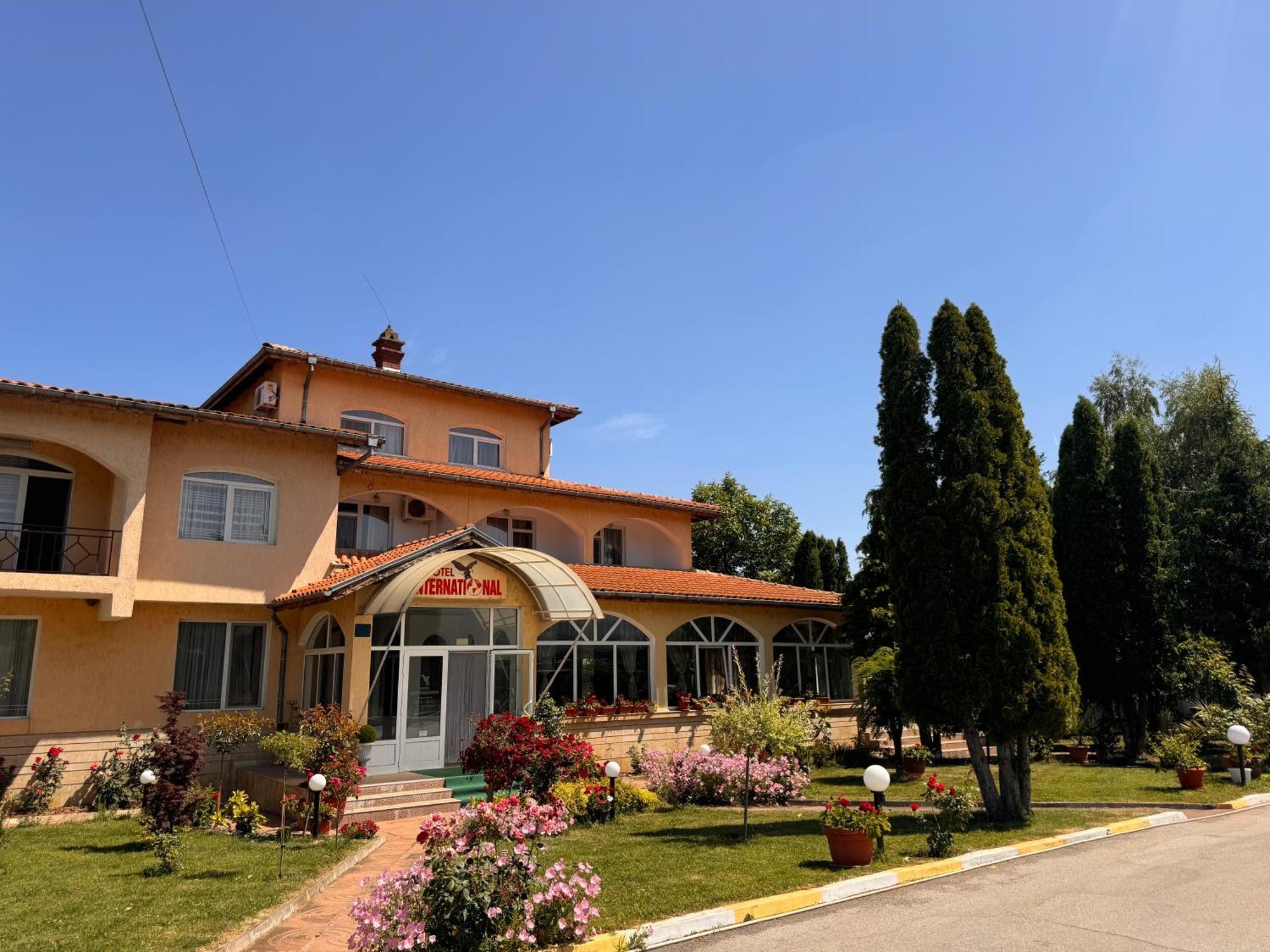 Motel International Berkowica Zewnętrze zdjęcie