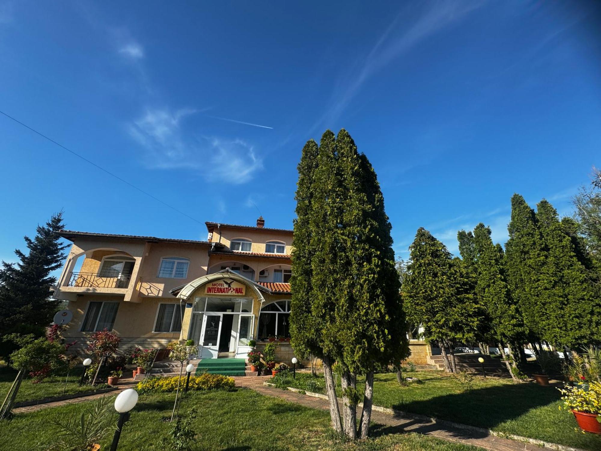 Motel International Berkowica Zewnętrze zdjęcie